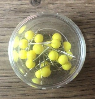 Push Pins (yellow)
