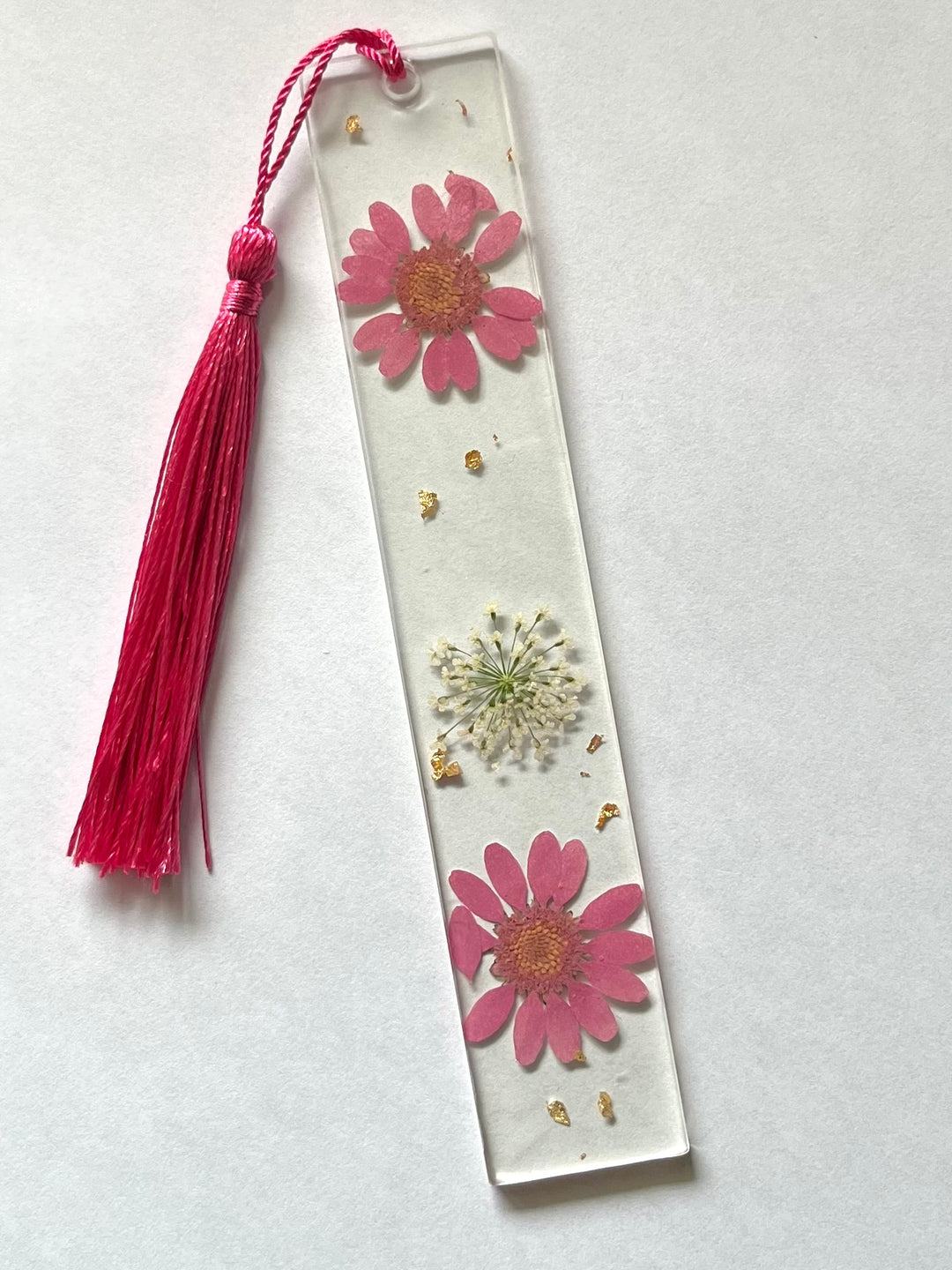 Daisy Bookmark (pink/gold flake)