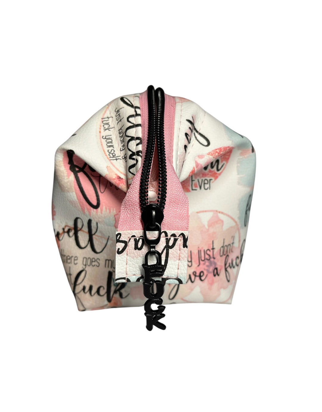 66329a1d0759253713889ea6_retreat-bag-rose_1751636529133.jpg
