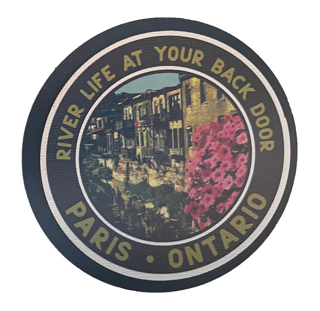 Magnet - Paris - River Life at your back door