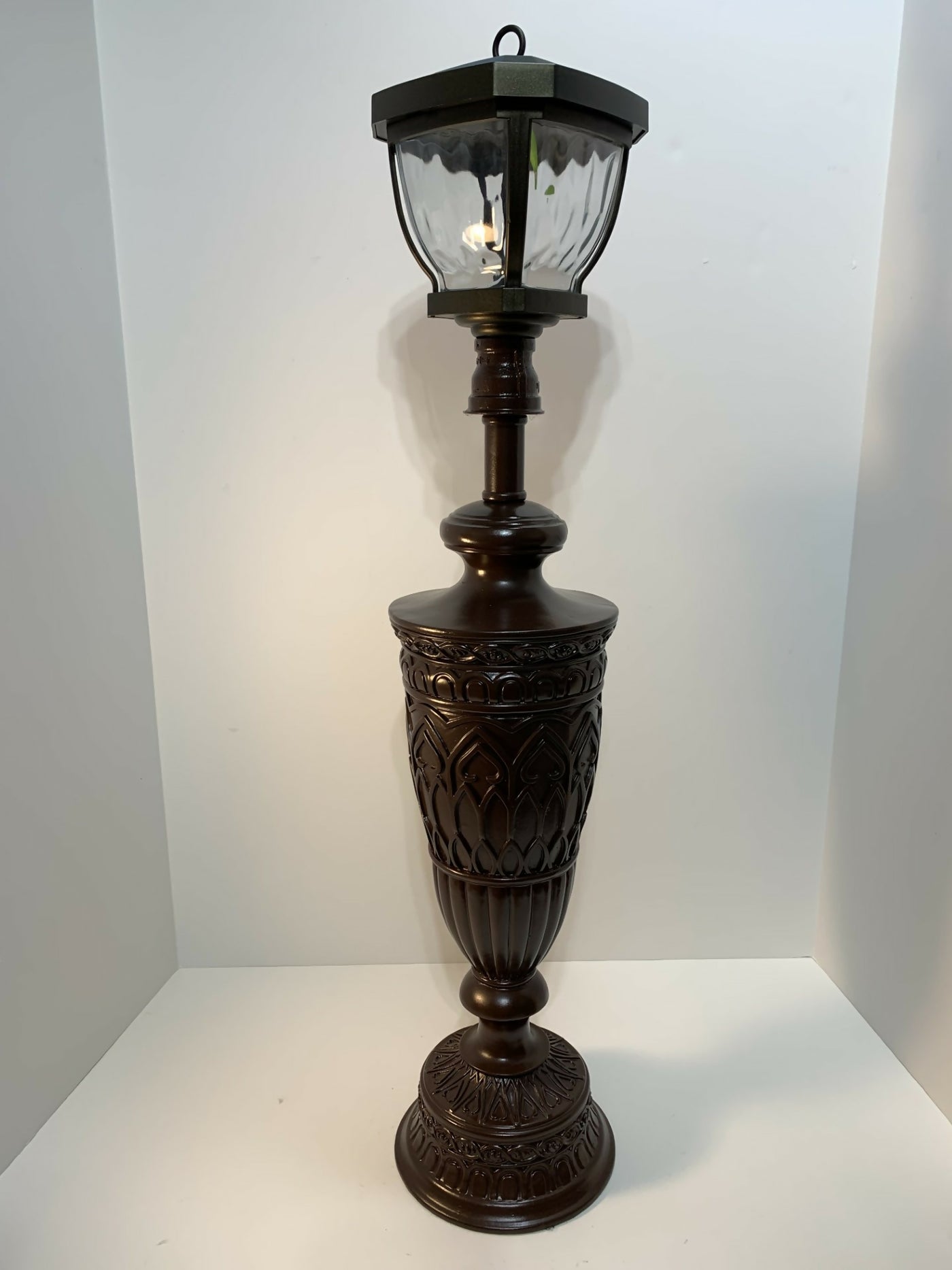 Gorgeous large bronze toned solar lamp