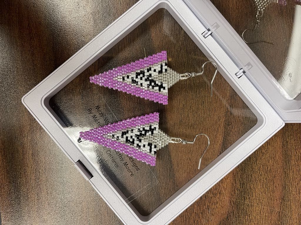 Beaded purple earrings with dalmation print - 1