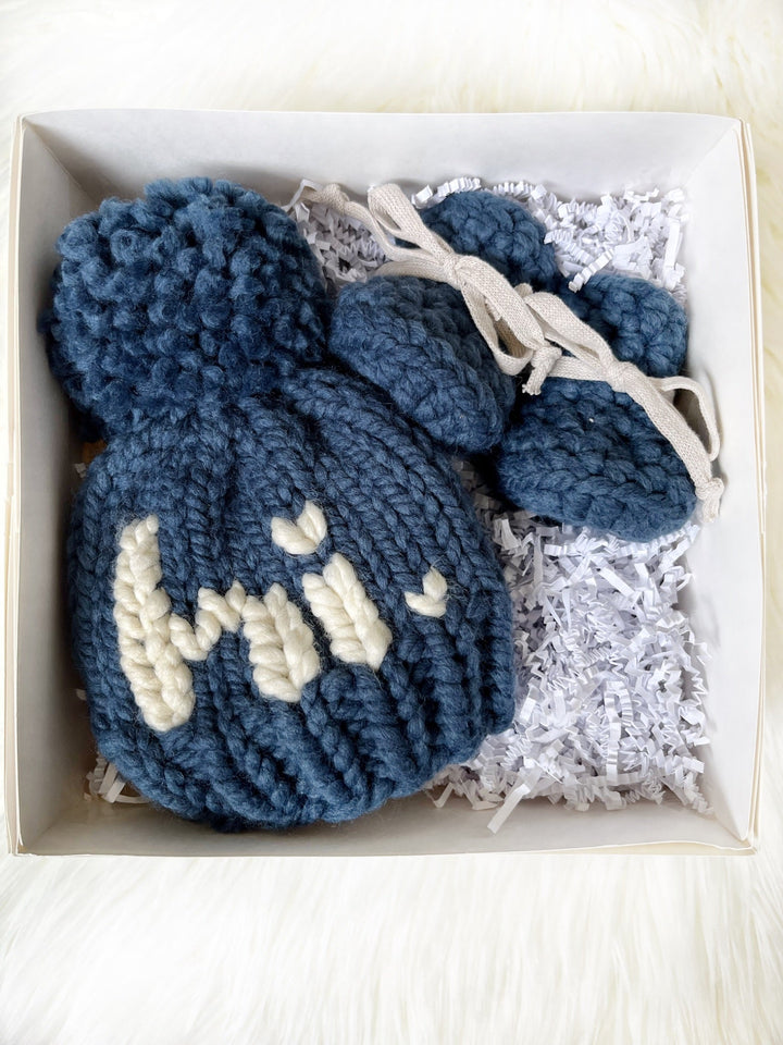 Newborn Knit “Hi” Hat & Boots Gift Bundle - 6