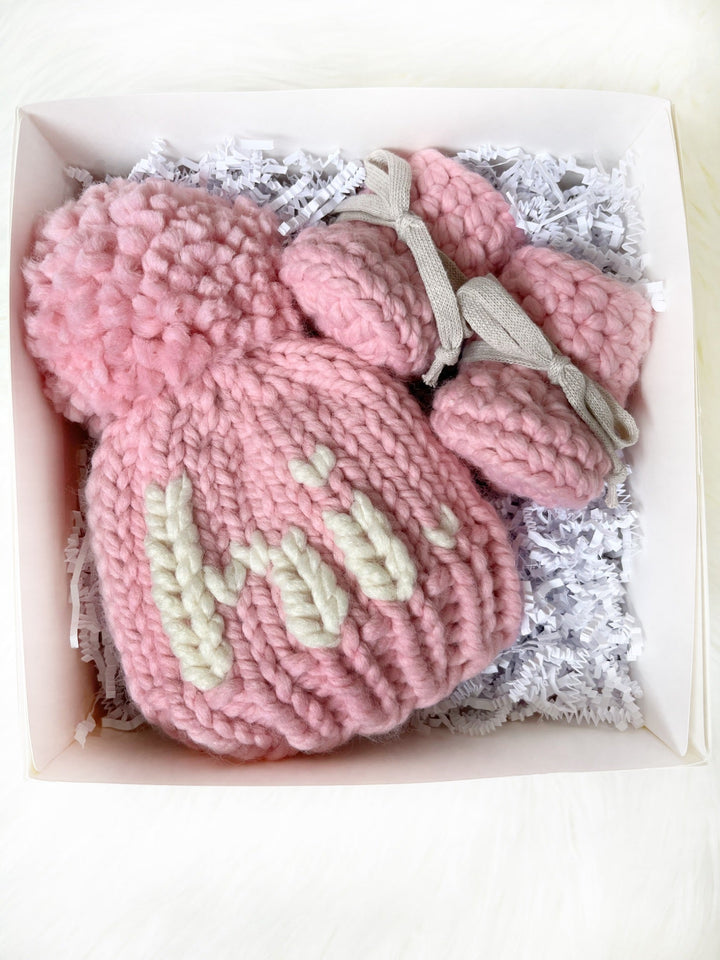 Newborn Knit “Hi” Hat & Boots Gift Bundle - 5