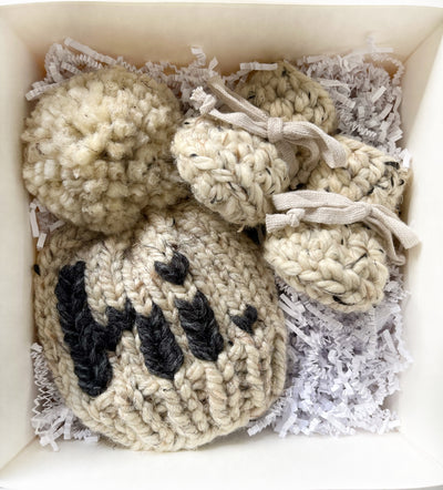 Newborn Knit “Hi” Hat & Boots Gift Bundle - 8