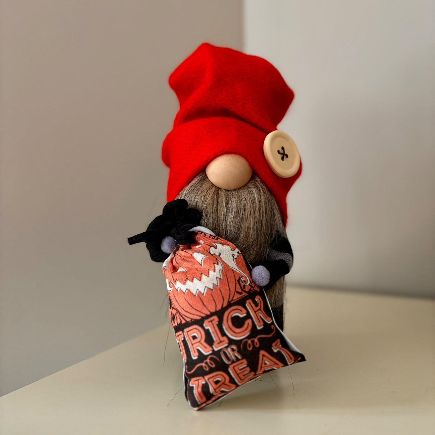 Trick or Treat Gnome - 1