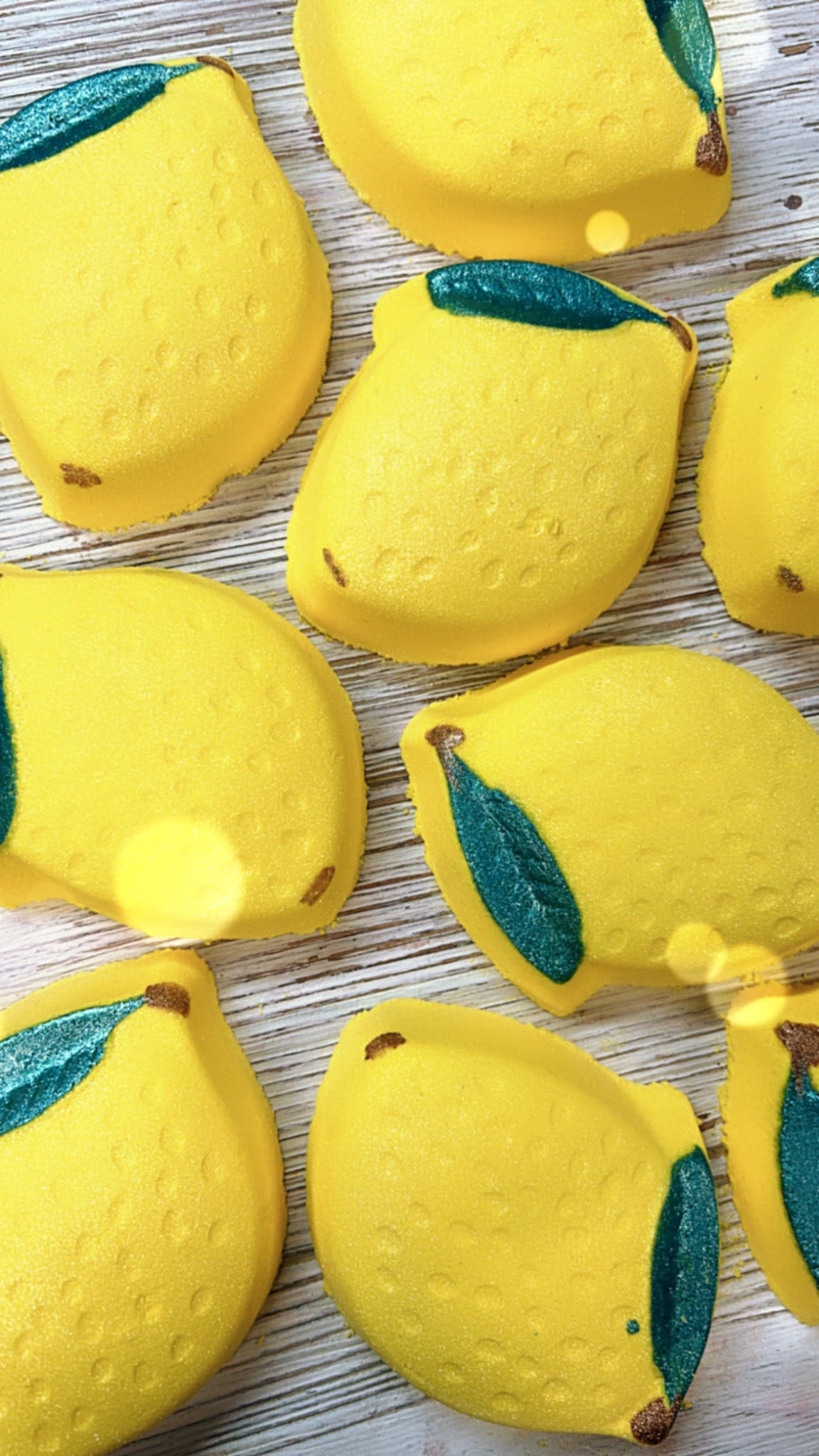 Lemon Bath Bomb - 1