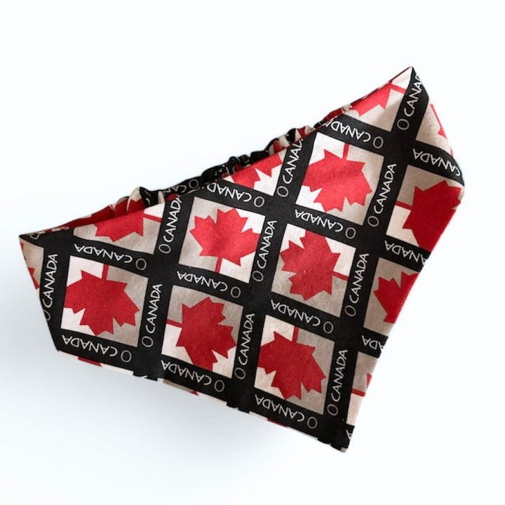 Scrunchie Dog Bandana "O Canada"