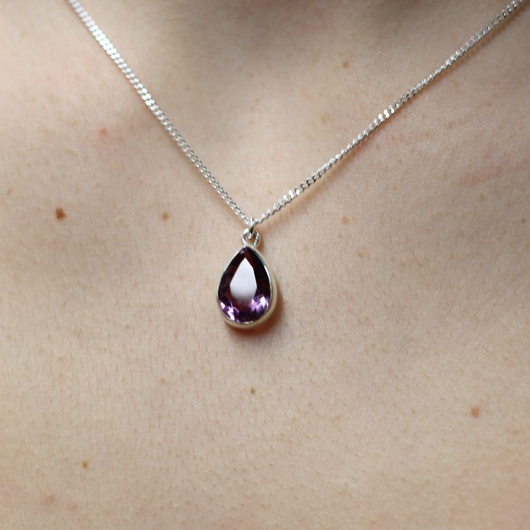 66329a1d0759253713889ea6_bak-amethyst-necklace-4_1747692657452.jpg