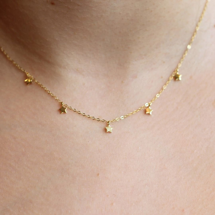 66329a1d0759253713889ea6_bak178-67109-goldplated-dainty-star-necklace-1_1747687730364.jpg