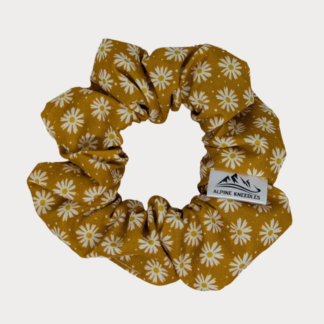 66329a1d0759253713889ea6_cider-daisy-flat-lay-maple_1759769507712.jpg