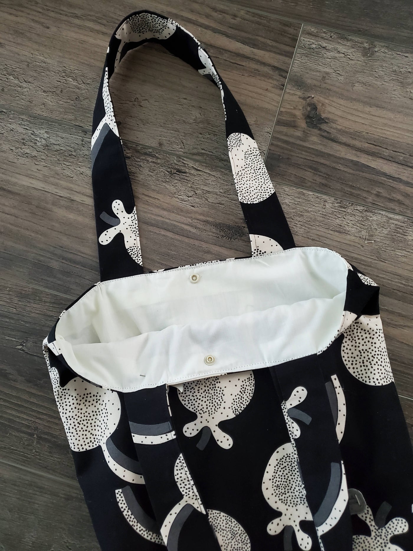 Black + Cream Patterned Bag