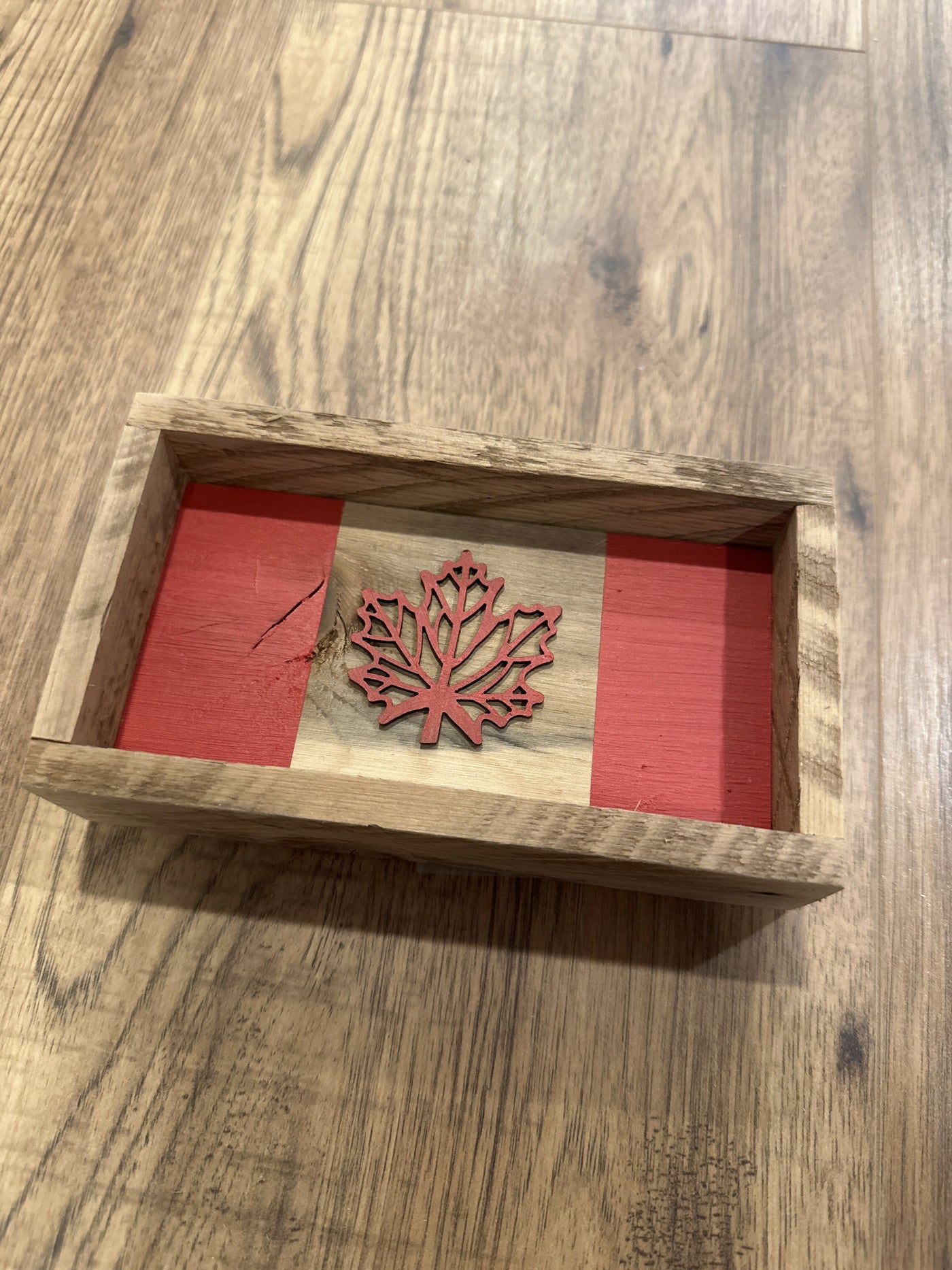 Canada Flag Mini Shelf Sitter