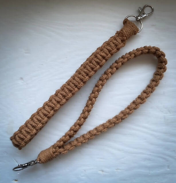 Macrame Wristlet - 5