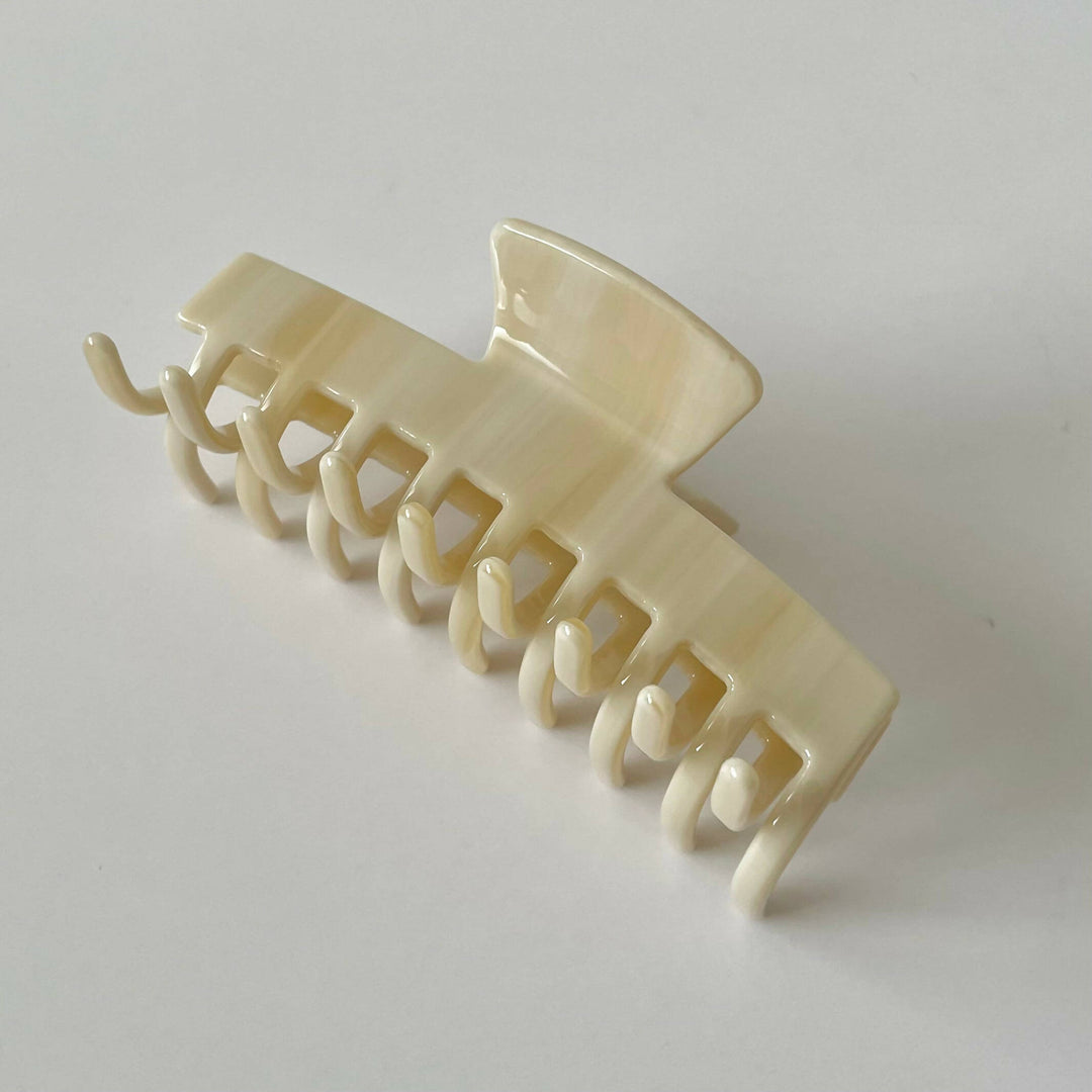 Latte Claw Clip 2.0