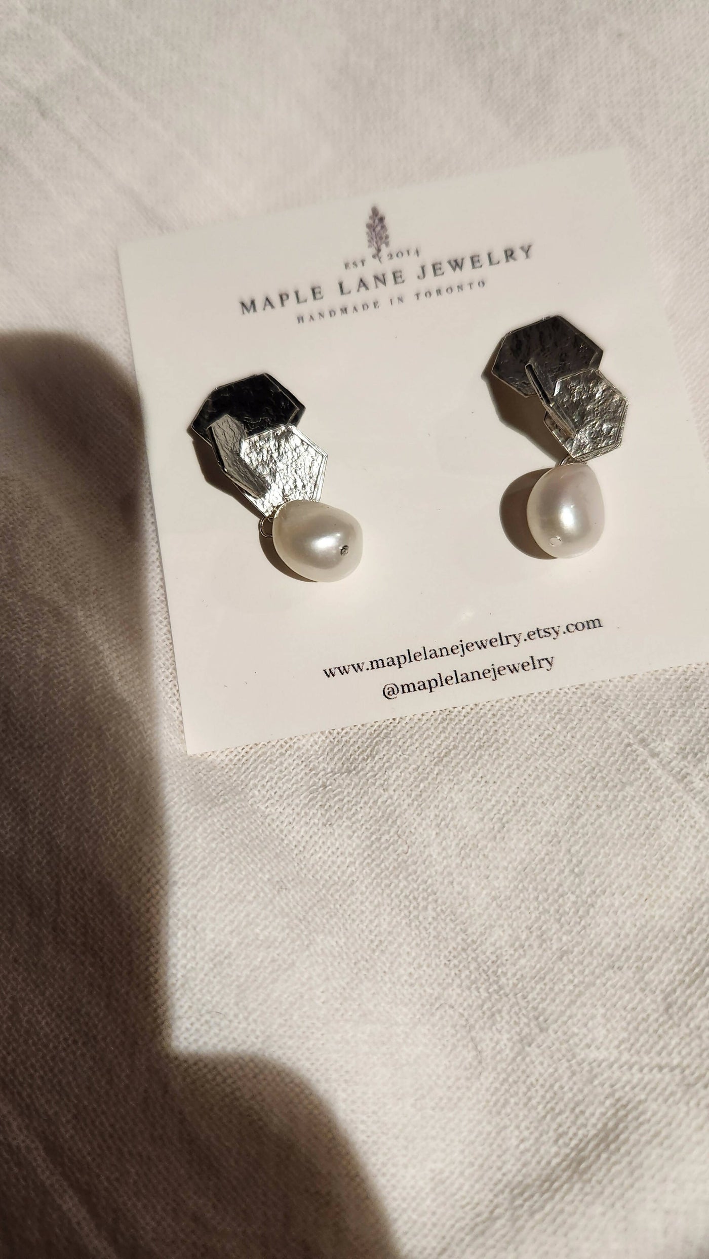 Double Hexagon Stud with Pearl - Silver